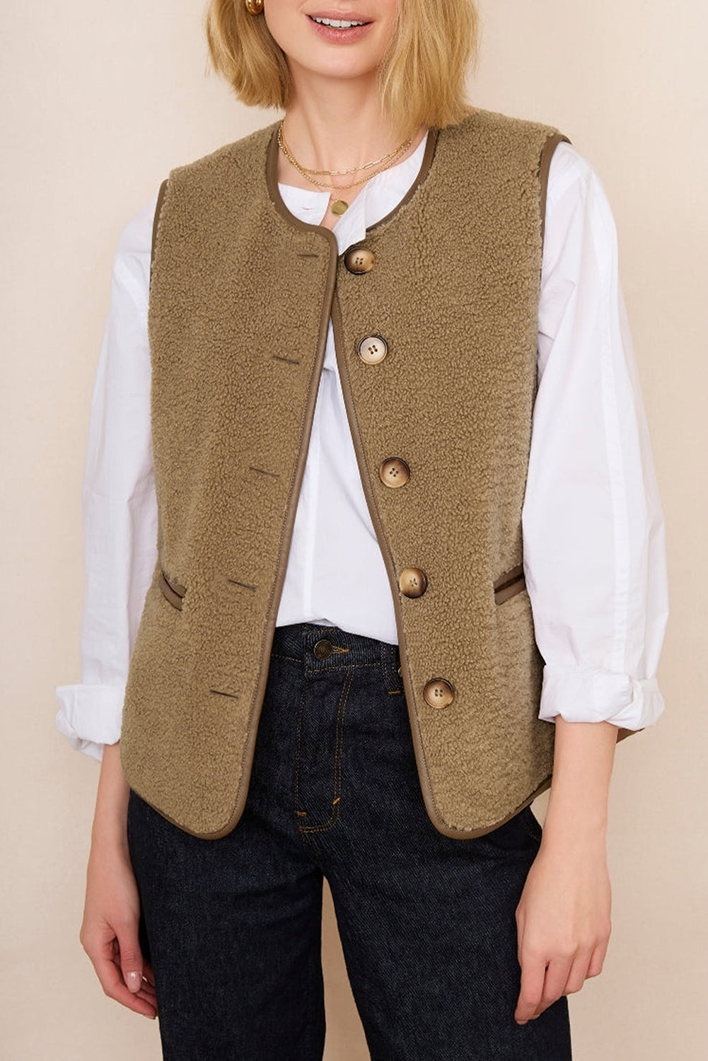 Leather Contrast Side Pockets Buttoned Fleece Vest