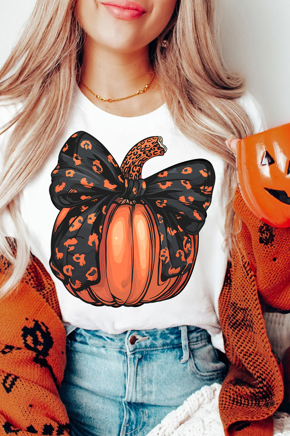 Halloween Bowknot Pumpkin Graphic Crewneck T Shirt