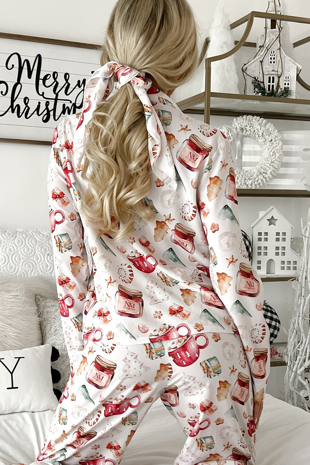 Christmas Pattern Long Sleeve Shirt and Pants Pajama Set